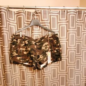 Camouflage shorts